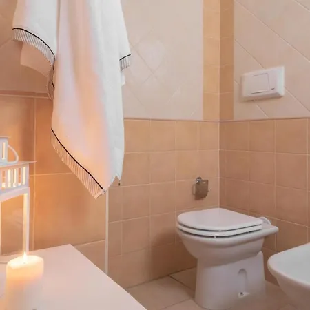 Apartment Stylish Le Fontane No2510 *